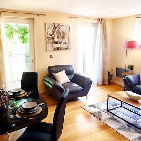 Stunning Apartment Close To Cambridge Station With Free Parking! 外观 照片
