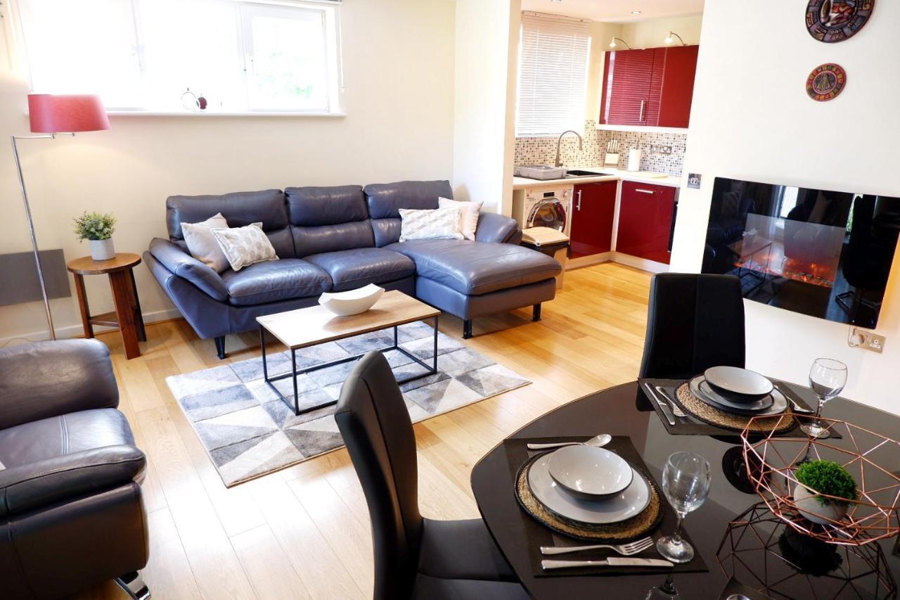 Stunning Apartment Close To Cambridge Station With Free Parking! 外观 照片