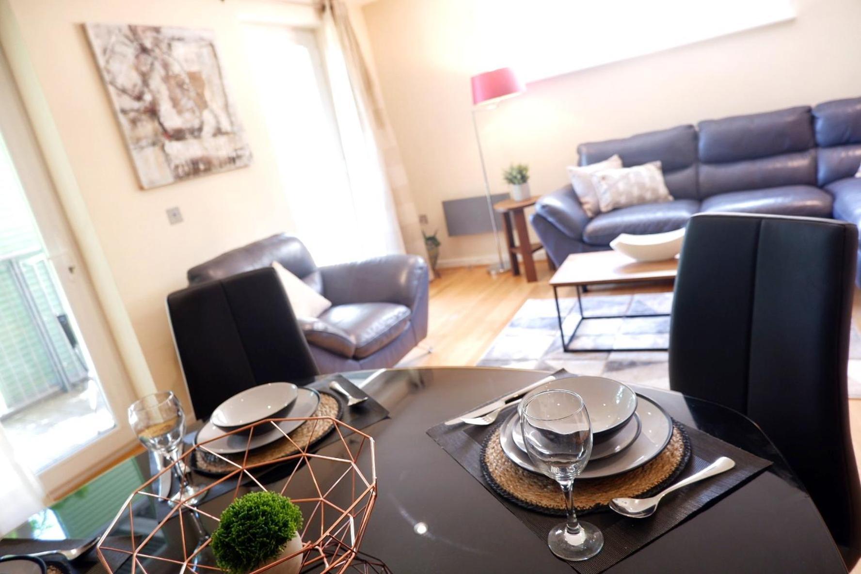 Stunning Apartment Close To Cambridge Station With Free Parking! 外观 照片